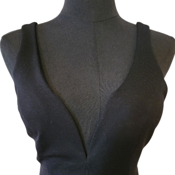 Lulu's Black Deep V Strappy Back Mini Dress Size Small - Picture 4 of 7
